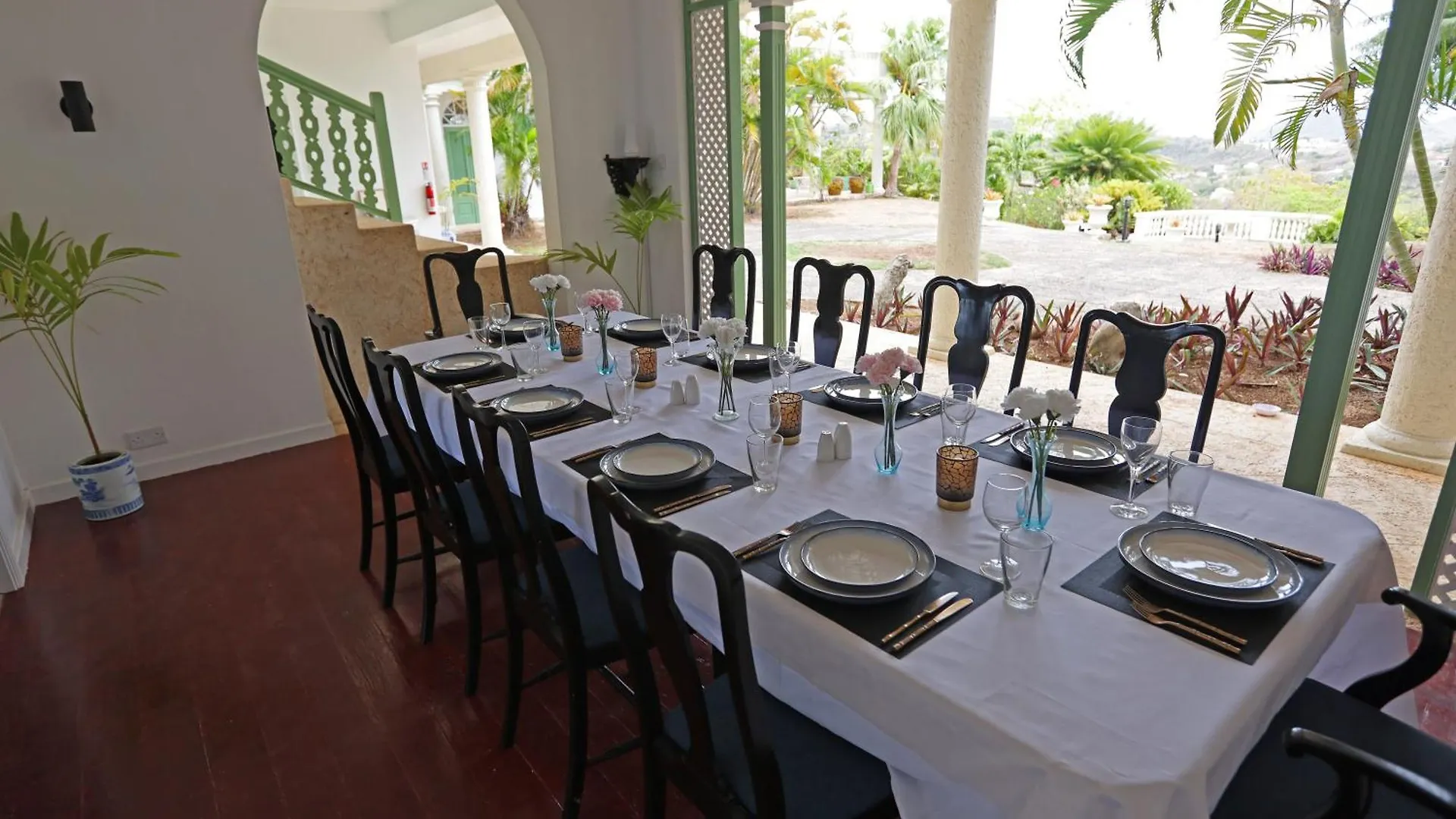 Large Beautiful Villa With Ocean Views And Private Pool - 3 Bedroom Listing Cap Estate Bed and breakfast