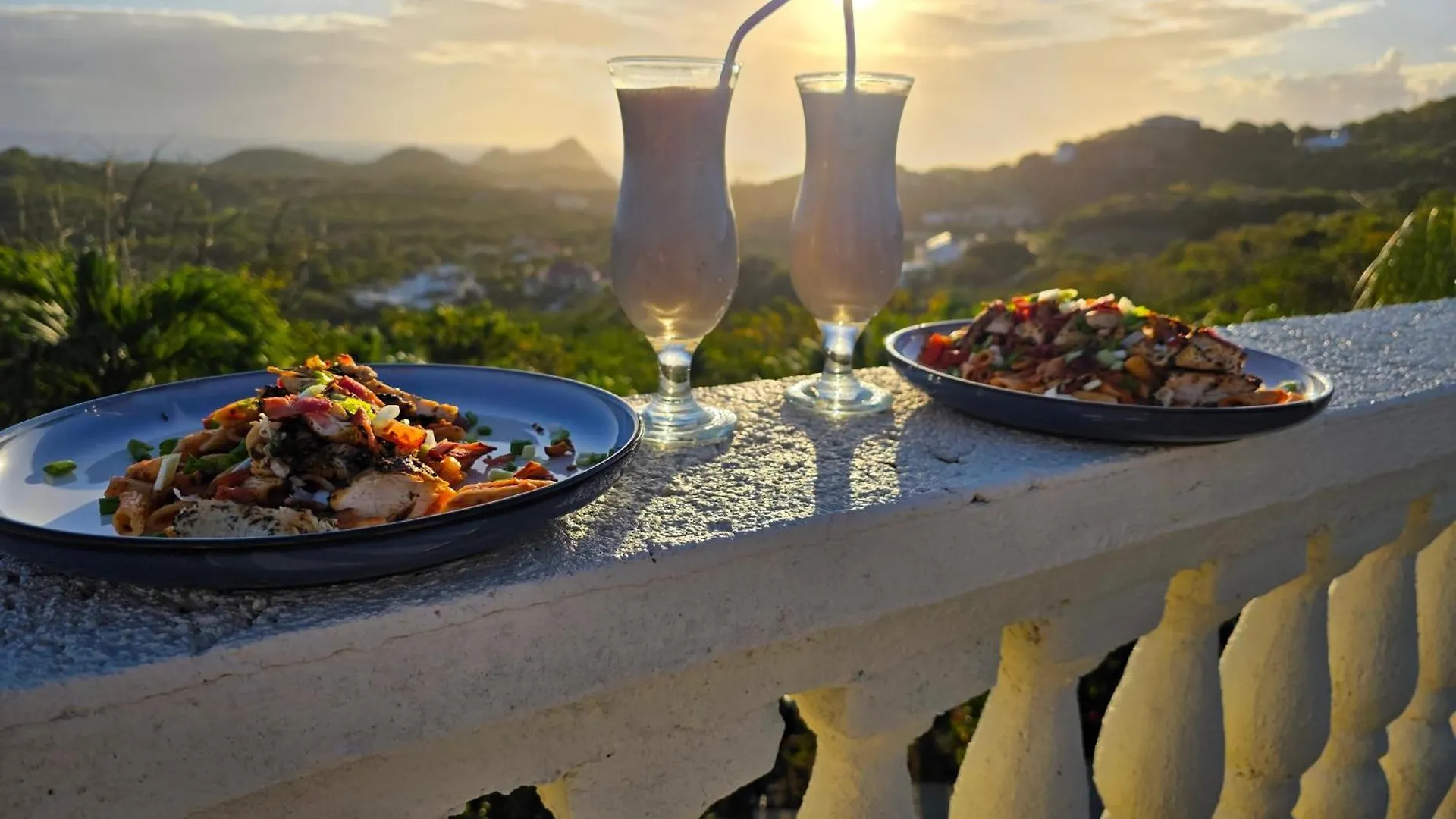 Large Beautiful Villa With Ocean Views And Private Pool - 3 Bedroom Listing Cap Estate 0*,  Santa Lucía