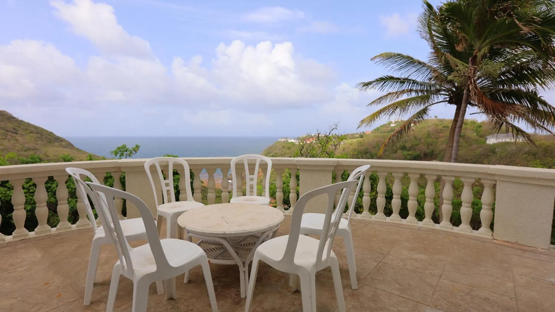 Large Beautiful Villa With Ocean Views And Private Pool - 3 Bedroom Listing Cap Estate 0*,  Santa Lucía